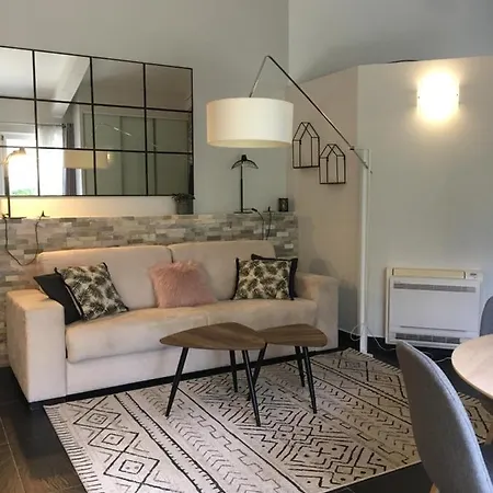 Couette-café Del Cavalier Baho