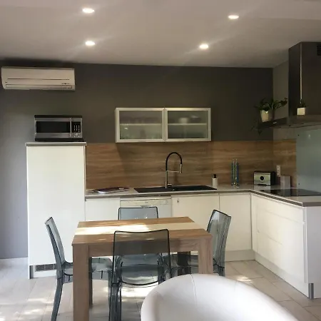 Couette-café Del Cavalier Baho