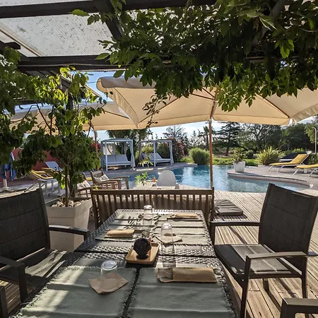 Del Cavalier Couette-café 4*