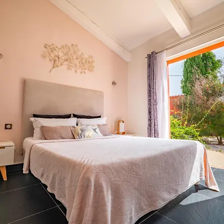 Oda ve Kahvaltı Del Cavalier Baho