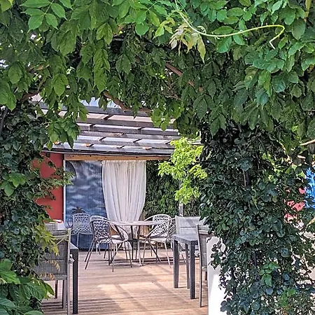 Oda ve Kahvaltı Del Cavalier Baho